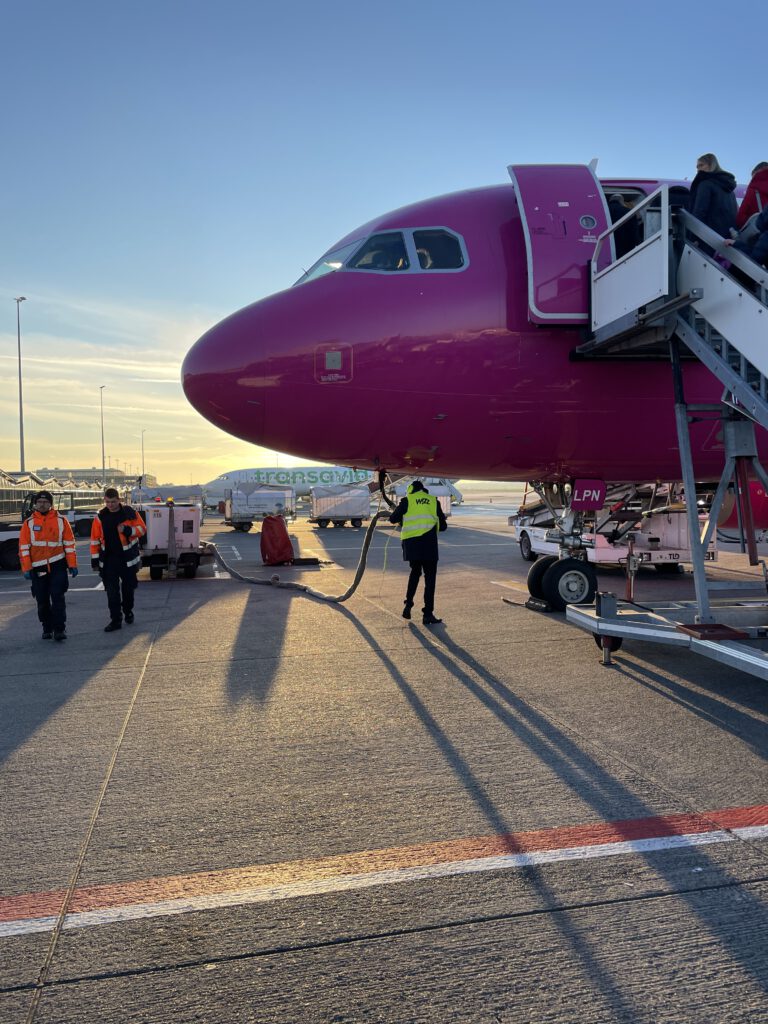 wizz air plane